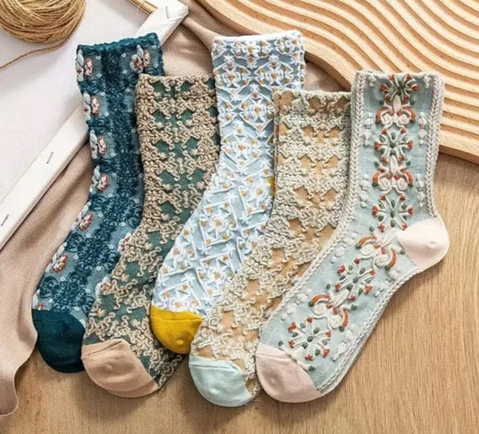 Embroidery winter female socks