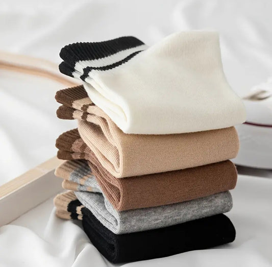 Striped cool ankle socks