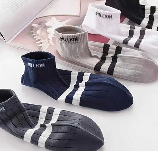 Million striped ankle socks